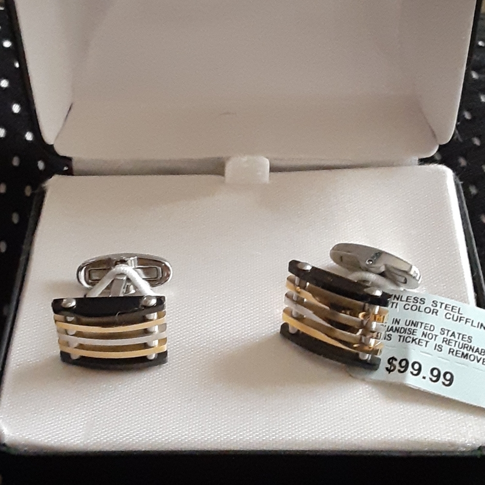 Cufflinks